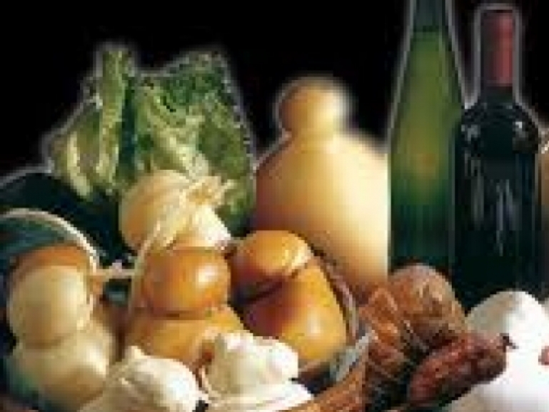 Valorizzazione del turismo enogastronomico: online la procedura per la presentazione dei progetti