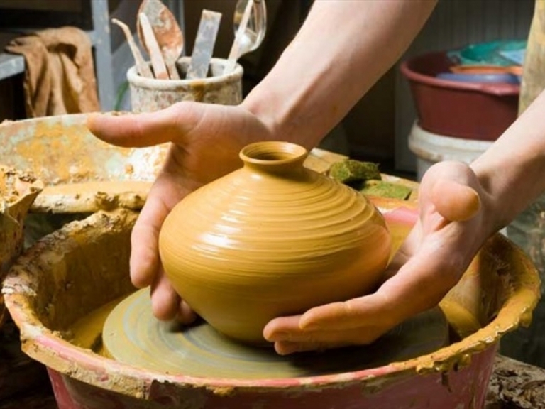 Online il portale HANDMADE in Campania per la valorizzazione dell'artigianato regionale