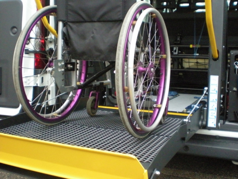 Sostegno delle persone anziane e delle persone con disabilità: dal 20 settembre la presentazione dei progetti
