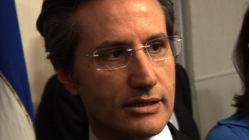 Sanità, Caldoro: “Risultato straordinario sul recupero del ritardo dei pagamenti” 