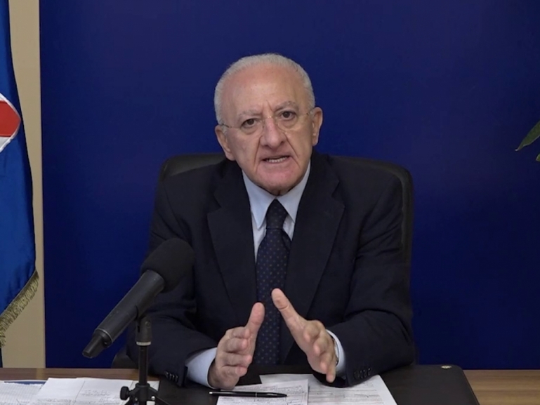 COVID-19, DE LUCA: GARANTIRE LA LEGALITÀ. VARARE UN PIANO SOCIO-ECONOMICO DI SOSTEGNO A IMPRESE E FAMIGLIE