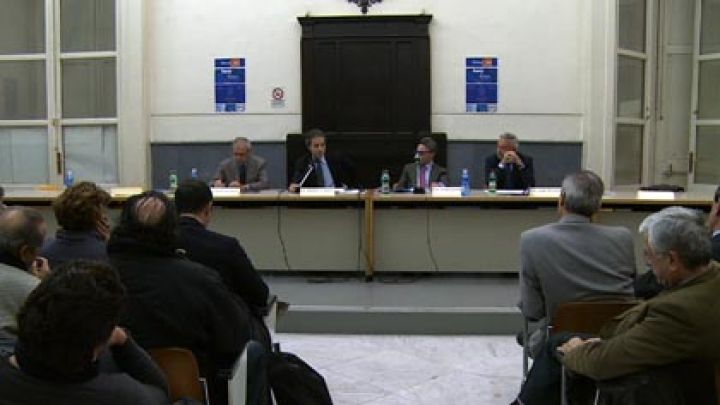 Caldoro parla di formazione e ricerca scientifica