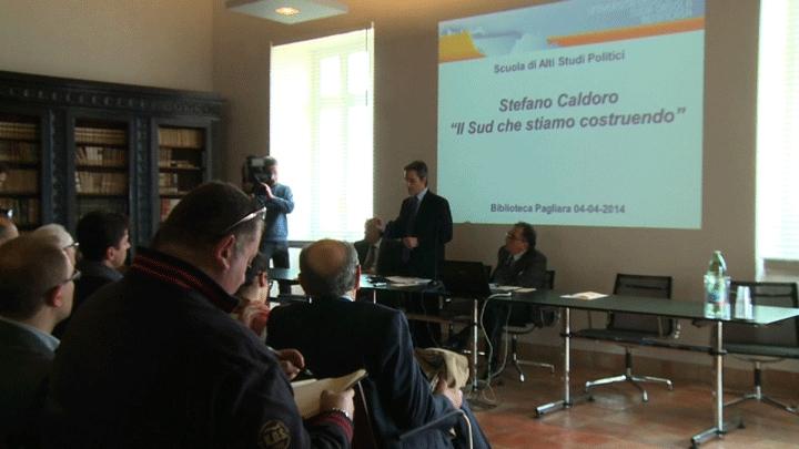 Scuola di Politica, Caldoro interviene parlando del Sud